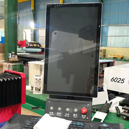 Máy cắt laser bán tự dộng 12000W - 6025 - Máy cắt Laser | Công ty TNHH Công Nghệ Tháng Sáu Việt Nam