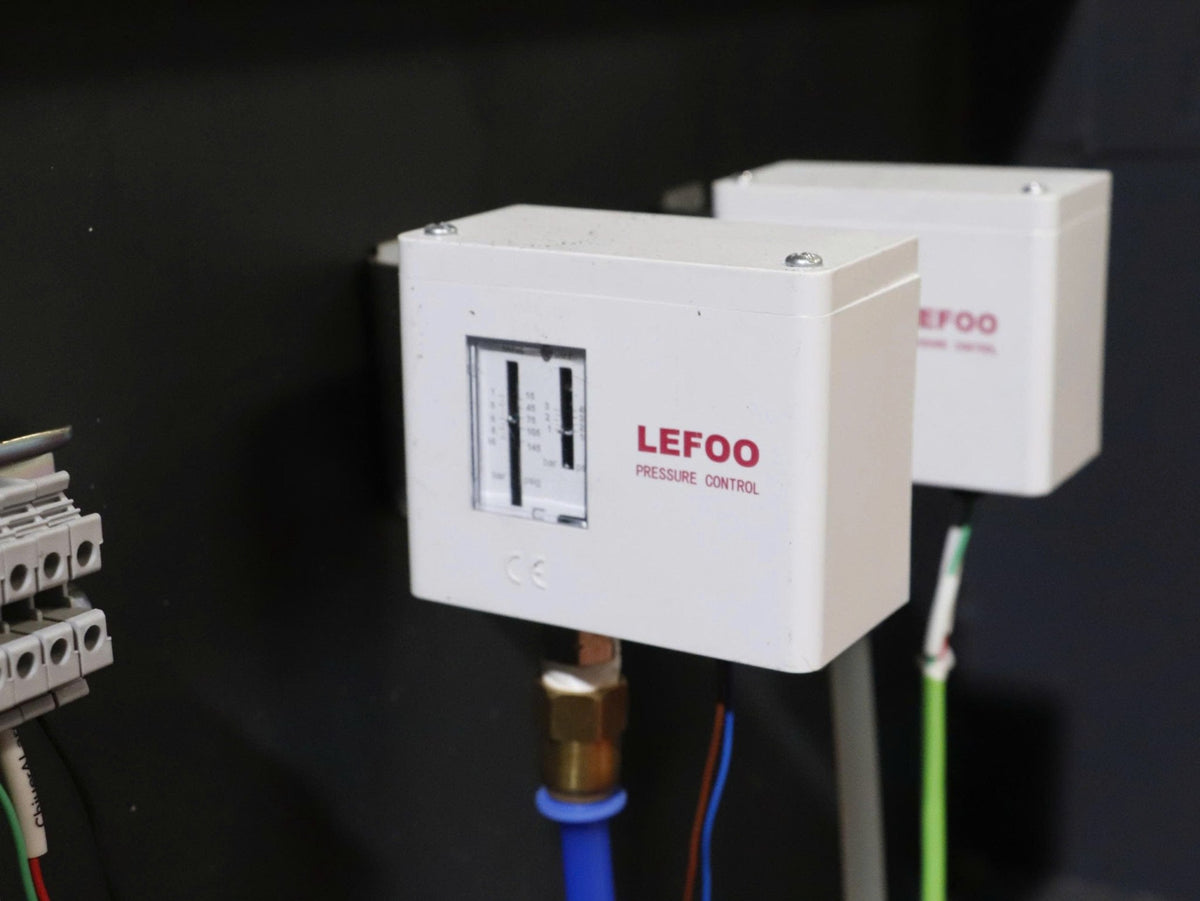 Máy cắt laser fiber CNC 3000W 6020 - Máy cắt Laser | Công ty TNHH Công Nghệ Tháng Sáu Việt Nam