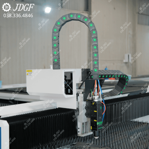 Máy cắt laser fiber CNC 6000W khổ 6020 - | Công ty TNHH Công Nghệ Tháng Sáu Việt Nam
