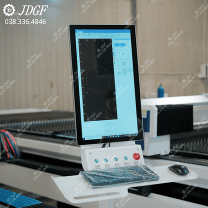 Máy cắt laser fiber CNC 6000W khổ 6020 - | Công ty TNHH Công Nghệ Tháng Sáu Việt Nam