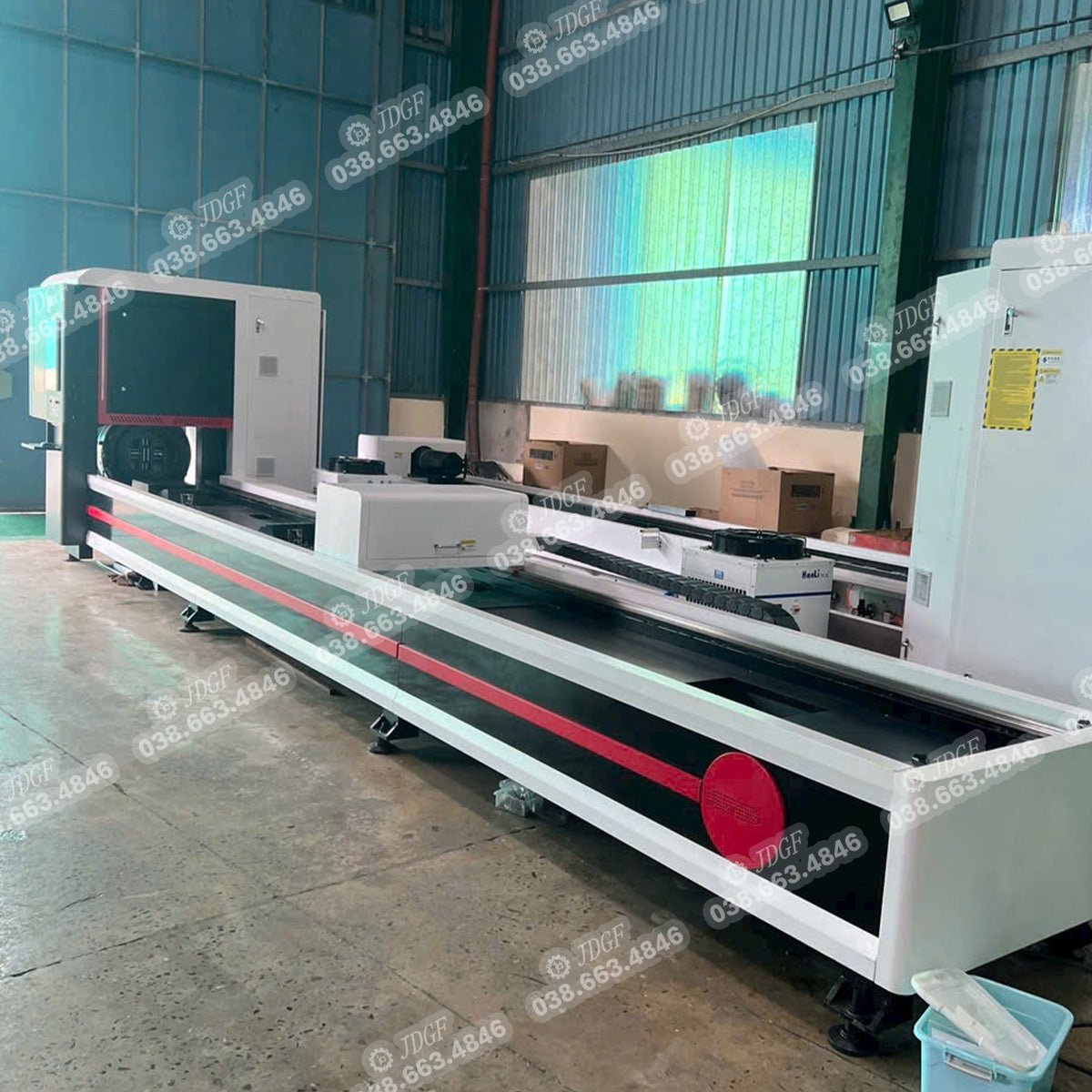 Máy cắt ống laser thủ công 3000W - 60240 - máy cắt ống laser | Công ty TNHH Công Nghệ Tháng Sáu Việt Nam