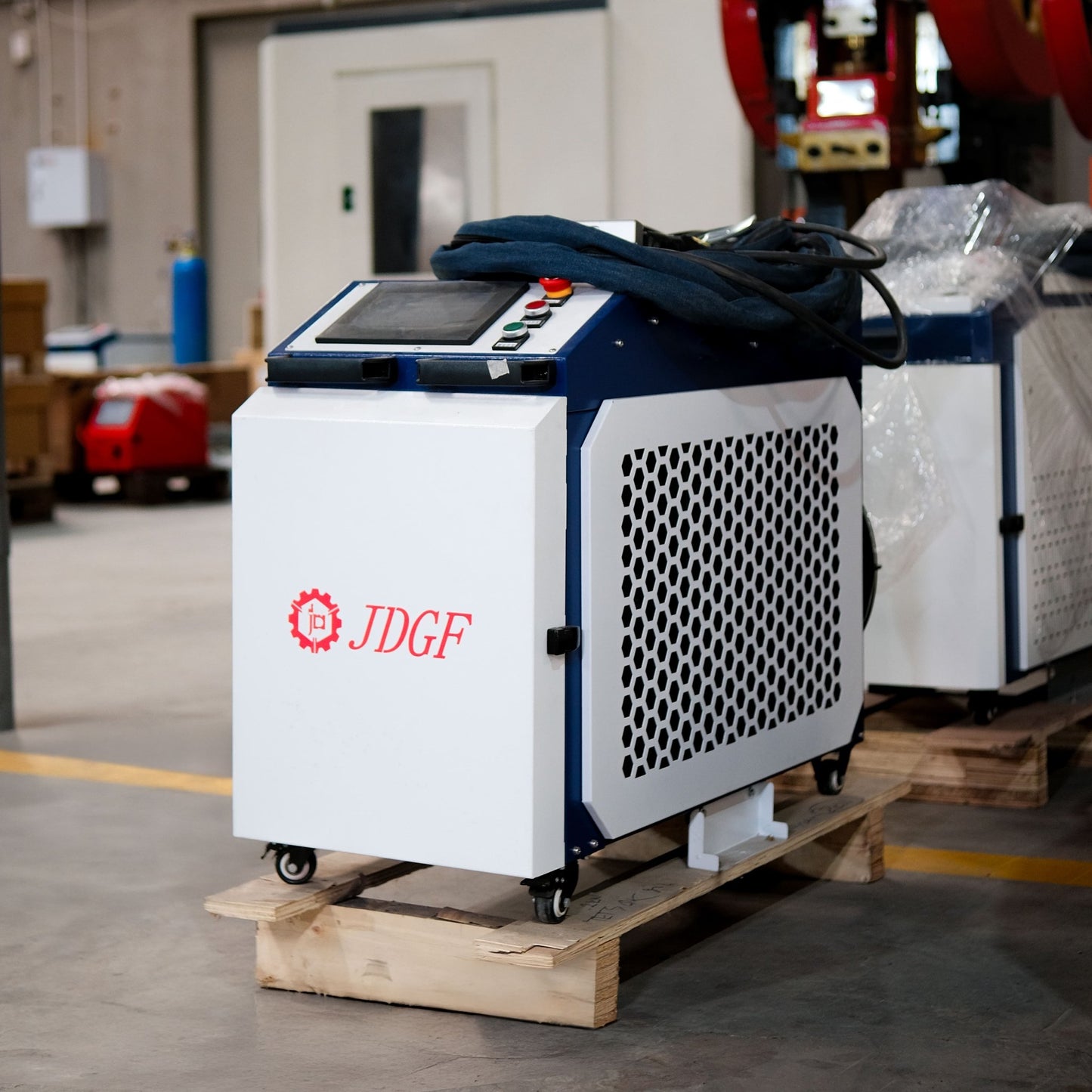 Máy hàn Laser nguồn MAX/RAYCUS - LETAOTECHNOLOGY - Máy hàn Laser | Công ty TNHH Công Nghệ Letao