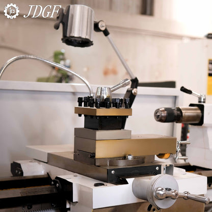 Máy tiện ngang C6140A chất lượng cao, giá ưu đãi - Máy tiện ngang | Công ty TNHH Công Nghệ Tháng Sáu Việt Nam